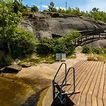 Fantastisk Sjohytte, 10 Sengeplasser, Og Egen Brygge