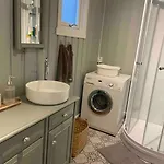 Fantastisk Sjohytte, 10 Sengeplasser, Og Egen Brygge * フレドリクスタ