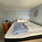 Fantastisk Sjohytte, 10 Sengeplasser, Og Egen Brygge *