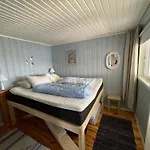 Fantastisk Sjohytte, 10 Sengeplasser, Og Egen Brygge フレドリクスタ
