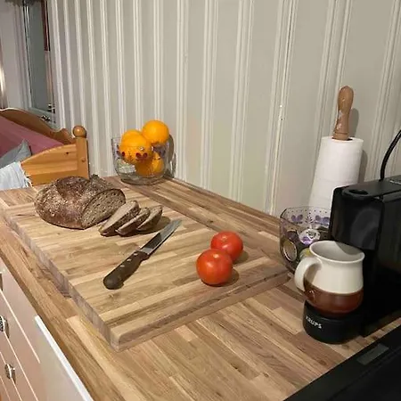 Holiday home Fantastisk Sjohytte, 10 Sengeplasser, Strand Og Egen Brygge *