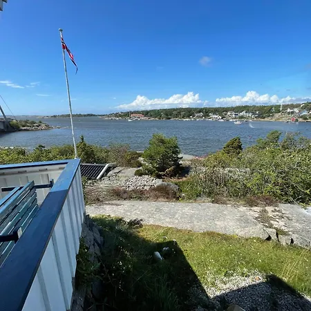 Fantastisk Sjohytte, 10 Sengeplasser, Strand Og Egen Brygge