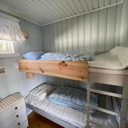 Fantastisk Sjohytte, 10 Sengeplasser, Og Egen Brygge Сasa de vacaciones Fredrikstad